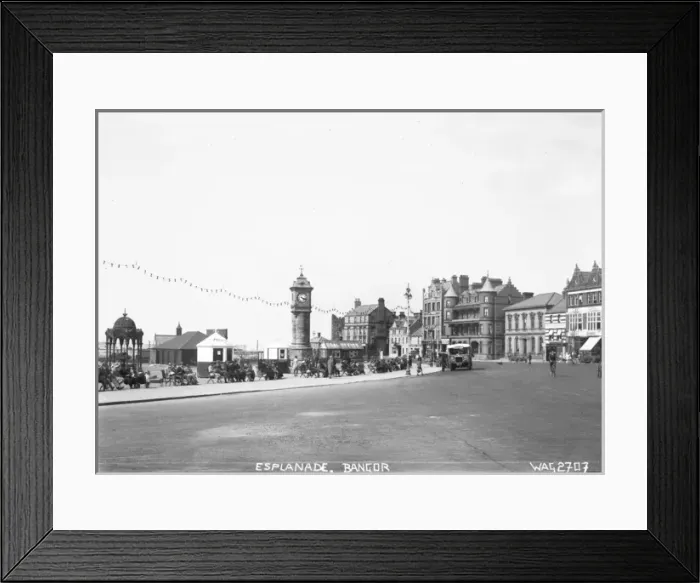 Framed Print : Esplanade, Bangor Framed Print : Esplanade, Bangor