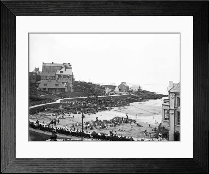 Framed Print : The Strand, Portrush, Co. Antrim Framed Print : The Strand, Portrush, Co. Antrim