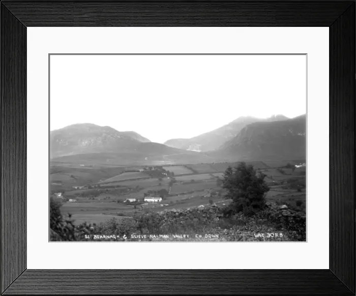 Framed Print : Sl. Bearnagh and Slieve-Na-Man Valley, Co. Down Framed Print : Sl. Bearnagh and Slieve-Na-Man Valley, Co. Down