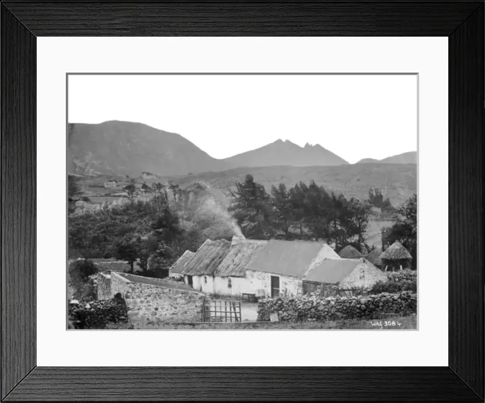 Framed Print : Slieve. Bearnagh and Trassey Valley Framed Print : Slieve. Bearnagh and Trassey Valley