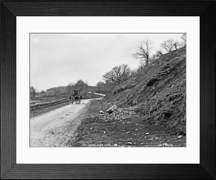 Framed Print : An Irish Side Car Framed Print : An Irish Side Car