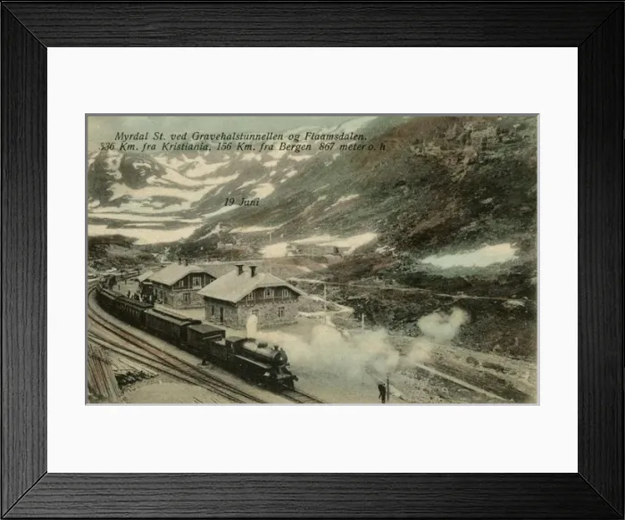 Framed Print : MYRDAL st. ved Gravehalstunnellen og Flaamsdalen Norway Framed Print : MYRDAL st. ved Gravehalstunnellen og Flaamsdalen Norway