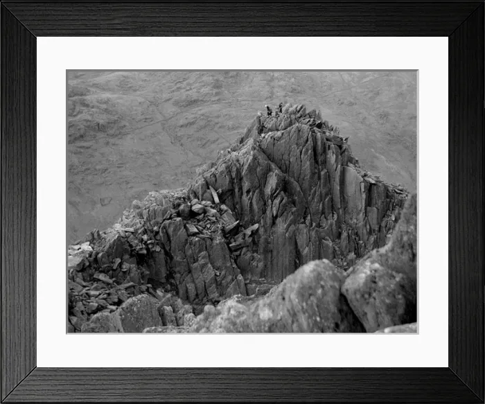 Framed Print : Snowdonia, North Wales - fell walkers Framed Print : Snowdonia, North Wales - fell walkers