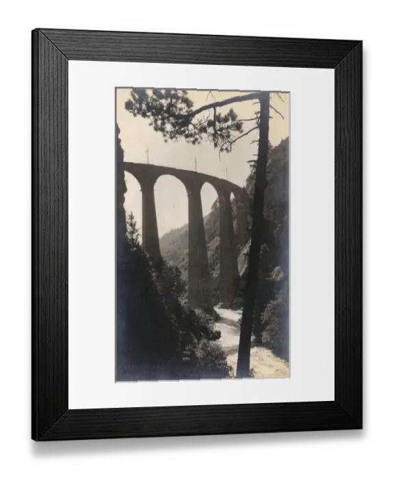 Framed Print : Landwasser Railway Viaduct, Filisur, Switzerland Framed Print : Landwasser Railway Viaduct, Filisur, Switzerland