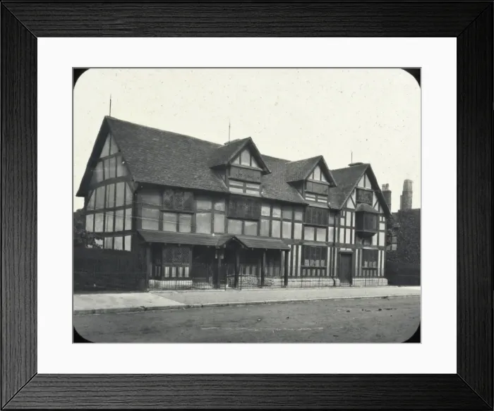 Framed Print : Shakespeares Birthpalce Stratford Framed Print : Shakespeares Birthpalce Stratford