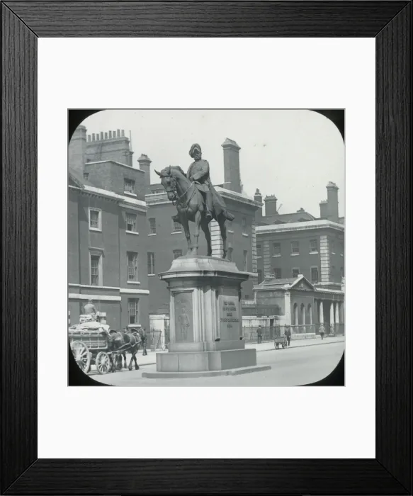 Framed Print : London, England - Duke of Cambridge Statue Framed Print : London, England - Duke of Cambridge Statue