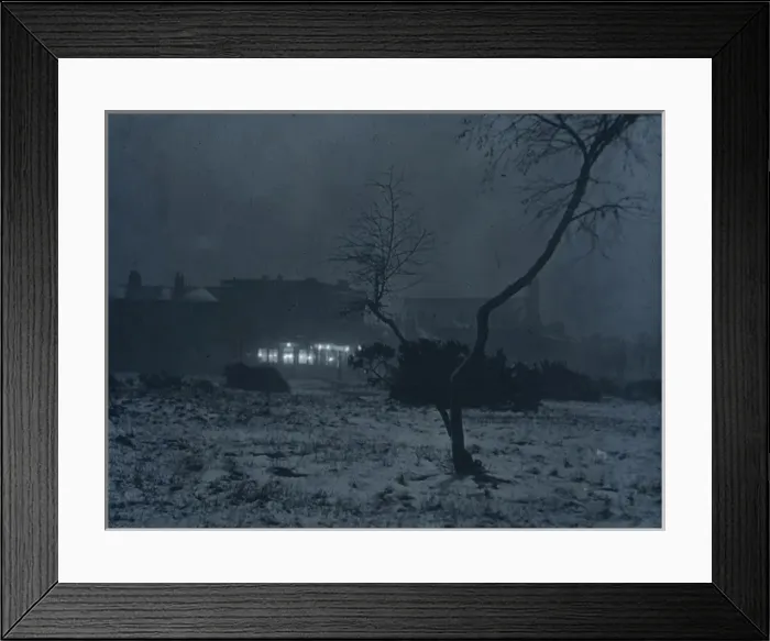 Framed Print : Wintery scene - London Framed Print : Wintery scene - London