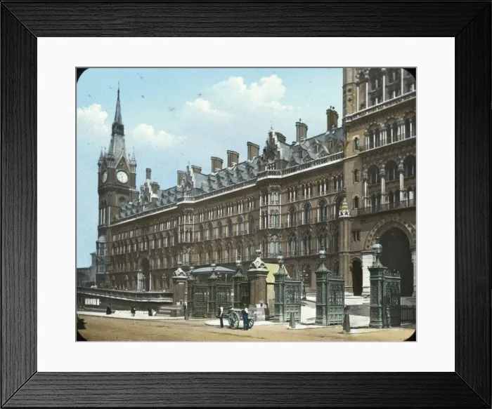 Framed Print : St. Pancras Terminus Framed Print : St. Pancras Terminus