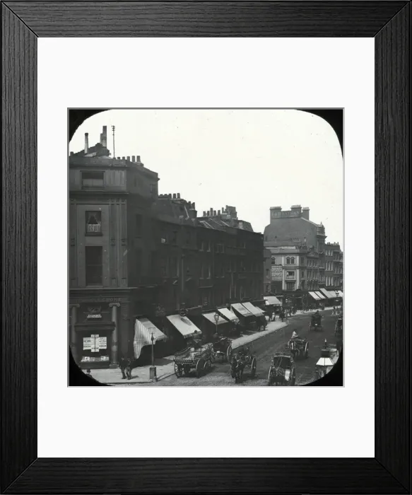 Framed Print : Piccadily Circus Framed Print : Piccadily Circus