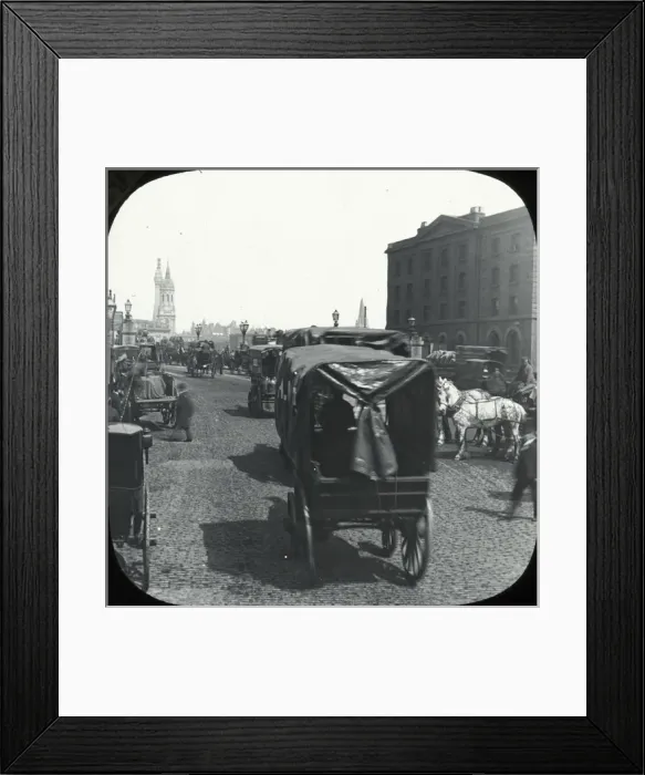 Framed Print : Southern approach to London Bridge Framed Print : Southern approach to London Bridge