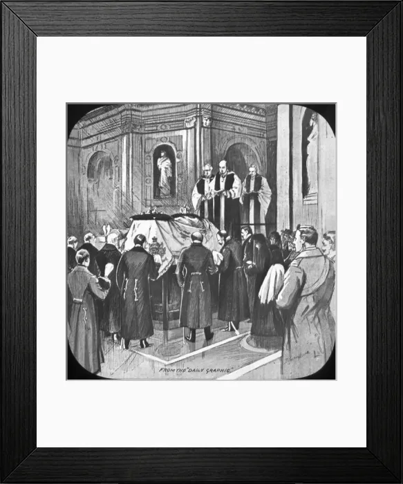 Framed Print : Funeral of Edward VII - Committal service Framed Print : Funeral of Edward VII - Committal service