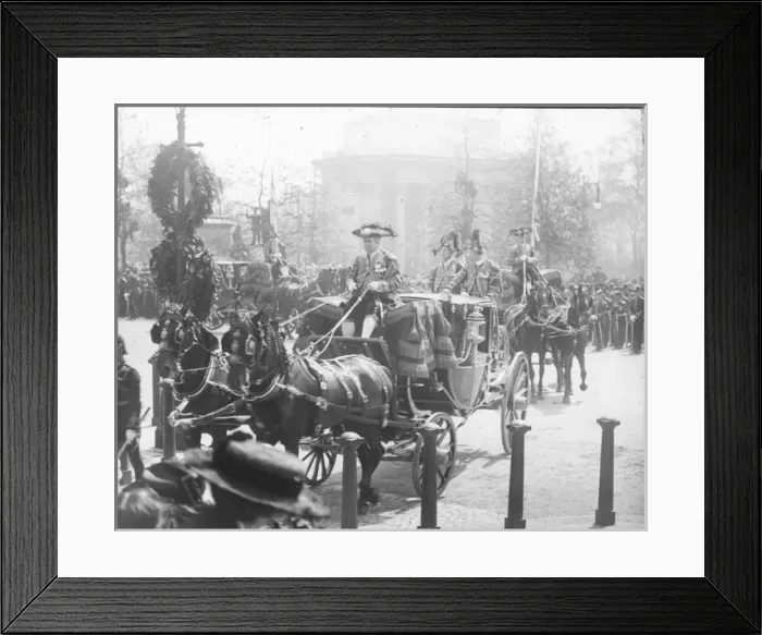 Framed Print : Funeral of Edward VII - (Mr) Roosevelt and (M) Pichons (Car Framed Print : Funeral of Edward VII - (Mr) Roosevelt and (M) Pichons (Car