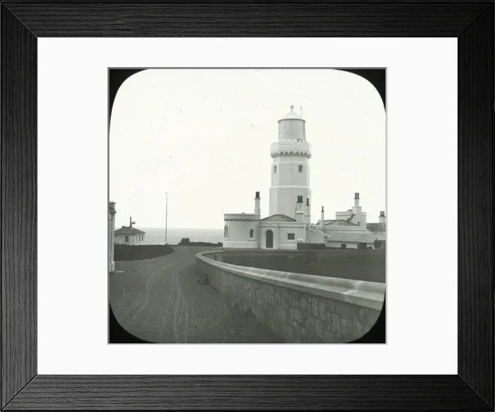 Framed Print : St Catherines Lighthouse Framed Print : St Catherines Lighthouse