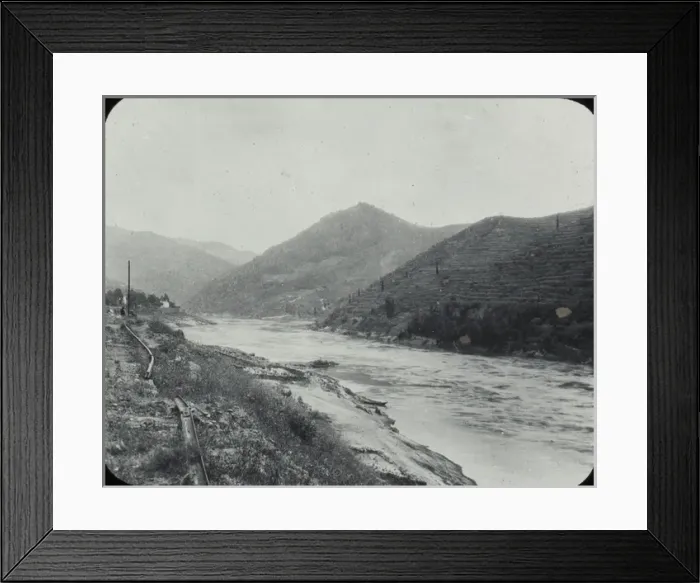 Framed Print : Spain and Portugal - River Duro Framed Print : Spain and Portugal - River Duro