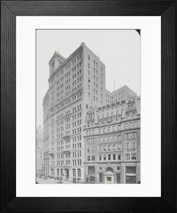 Framed Print : USA - Standard Oil Building Framed Print : USA - Standard Oil Building