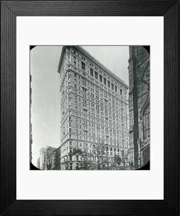 Framed Print : USA - The Empire Building - New York Framed Print : USA - The Empire Building - New York
