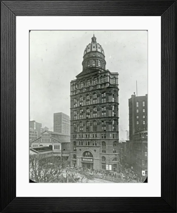 Framed Print : USA - The World Building. New York Framed Print : USA - The World Building. New York