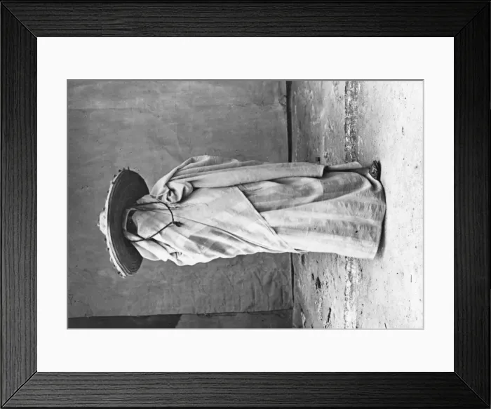 Framed Print : Morocco, North Africa - Mooress (in outdoor costume)