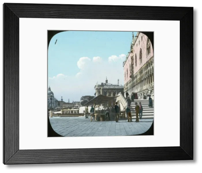 Framed Print : Venice, Italy - Doges Palace Framed Print : Venice, Italy - Doges Palace