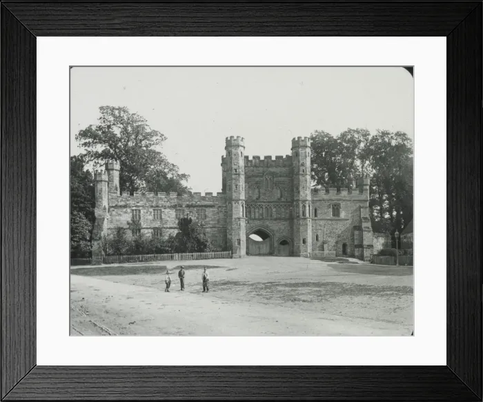 Framed Print : London, England - Battle Abbey Gatehouse Framed Print : London, England - Battle Abbey Gatehouse