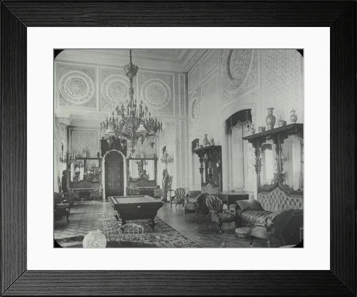Framed Print : Spain and Portugal - Castle Sitting Room Framed Print : Spain and Portugal - Castle Sitting Room