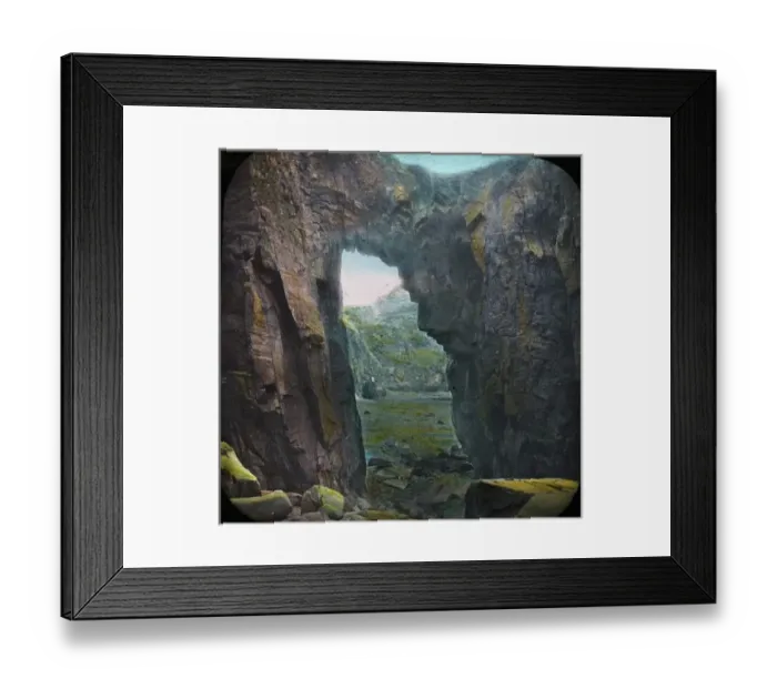 Framed Print : The Channel Islands - Natuval Arch Framed Print : The Channel Islands - Natuval Arch