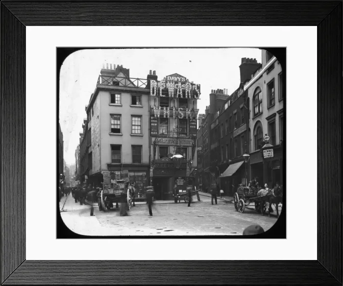 Framed Print : Shakespeares Head Framed Print : Shakespeares Head