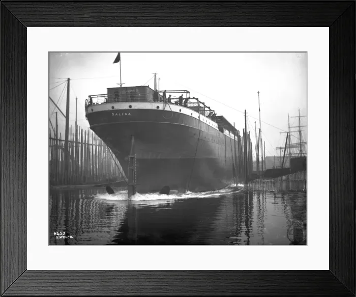 Framed Print : Harland & Wolff Collection - National Museums NI Framed Print : Harland & Wolff Collection - National Museums NI