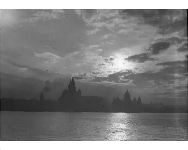 Liverpool - 1930 Liverpool dusk