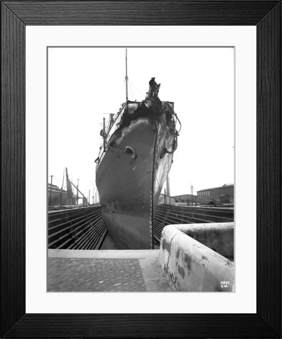 Framed Print : Harland & Wolff Collection - National Museums NI Framed Print : Harland & Wolff Collection - National Museums NI