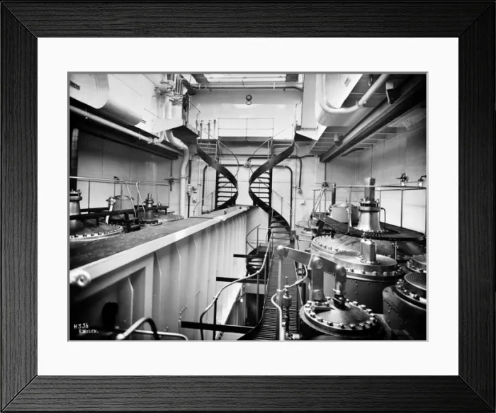 Framed Print : Harland & Wolff Collection - National Museums NI Framed Print : Harland & Wolff Collection - National Museums NI