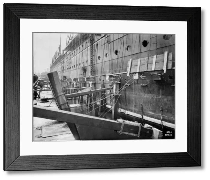 Framed Print : Harland & Wolff Collection - National Museums NI Framed Print : Harland & Wolff Collection - National Museums NI