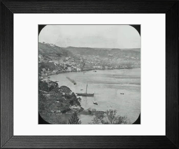 Framed Print : London, England - Dartmouth Framed Print : London, England - Dartmouth