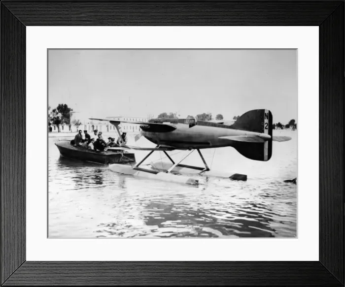 Framed Print : The Schneider Trophy 1927 - Venice, Italy Framed Print : The Schneider Trophy 1927 - Venice, Italy