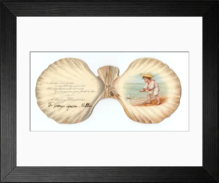 Framed Print : Christmas card in the shape of a shell Framed Print : Christmas card in the shape of a shell
