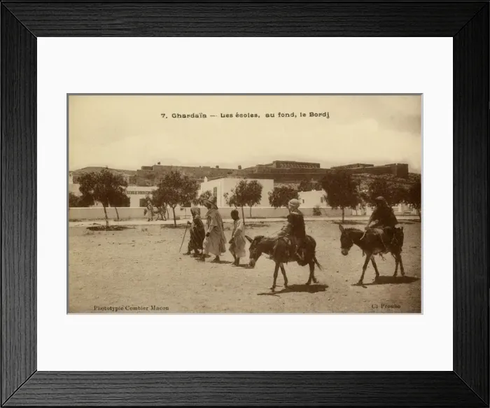 Framed Print : Schools near Bordj, Ghardaia Framed Print : Schools near Bordj, Ghardaia