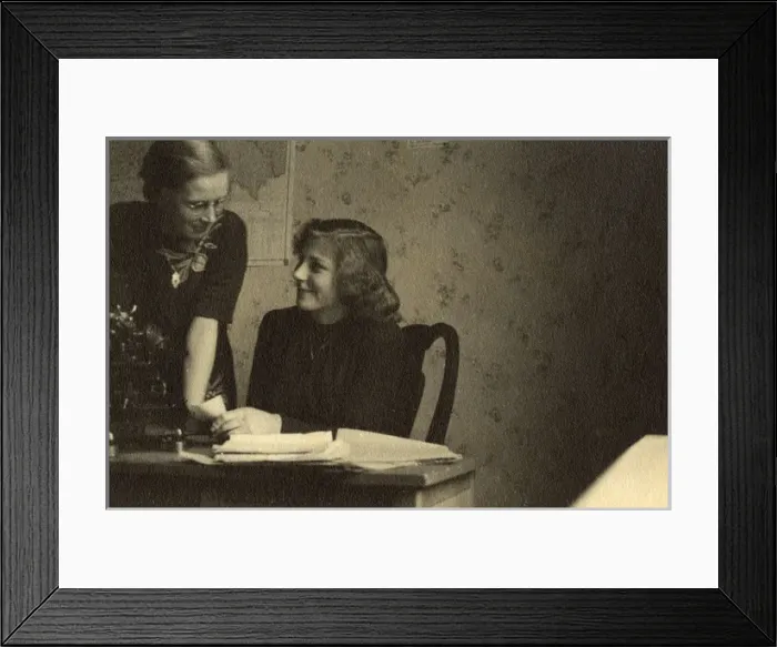 Framed Print : Two women in BAOR office, Braunschweig, Germany Framed Print : Two women in BAOR office, Braunschweig, Germany