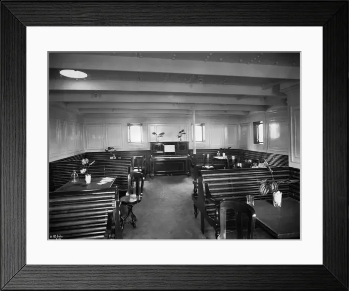Framed Print : Harland & Wolff Collection - National Museums NI Framed Print : Harland & Wolff Collection - National Museums NI
