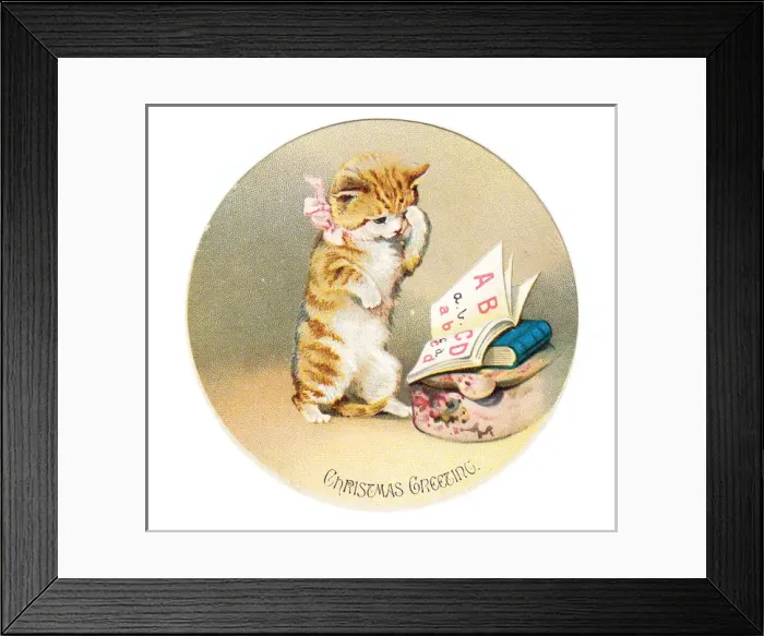 Framed Print : Kitten on a circular Christmas card Framed Print : Kitten on a circular Christmas card