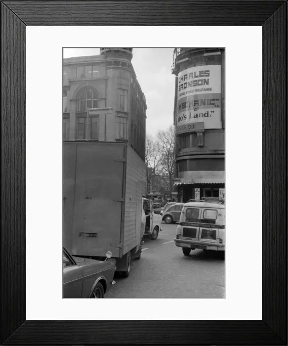 Framed Print : Soho, London - Charing Cross Road WC2 Framed Print : Soho, London - Charing Cross Road WC2