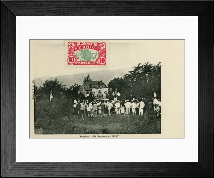 Framed Print : Outdoor Altar at Le Port - Island of Reunion - Indian Ocean Framed Print : Outdoor Altar at Le Port - Island of Reunion - Indian Ocean