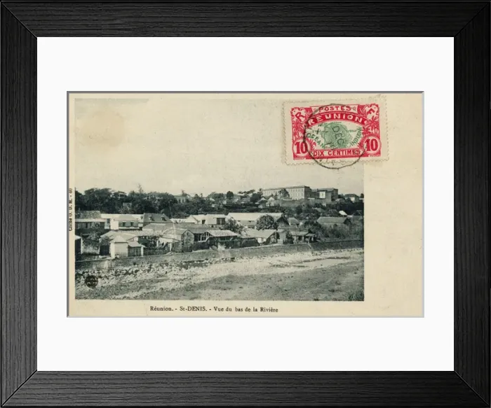 Framed Print : Saint-Denis - Island of Reunion - Indian Ocean Framed Print : Saint-Denis - Island of Reunion - Indian Ocean