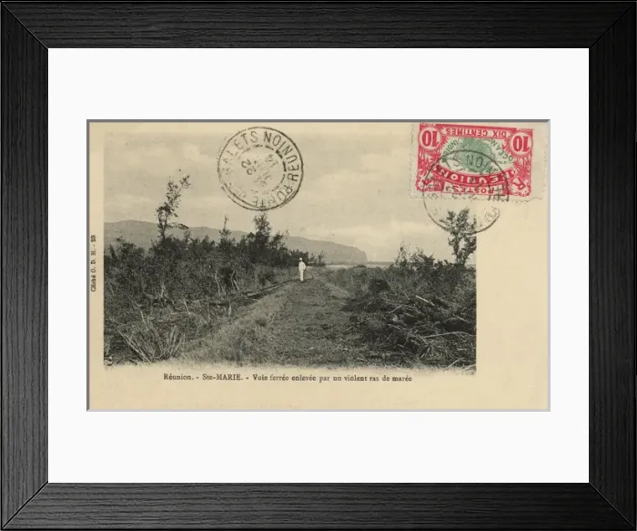 Framed Print : Tide damage, Sainte-Marie - Island of Reunion - Indian Ocean Framed Print : Tide damage, Sainte-Marie - Island of Reunion - Indian Ocean