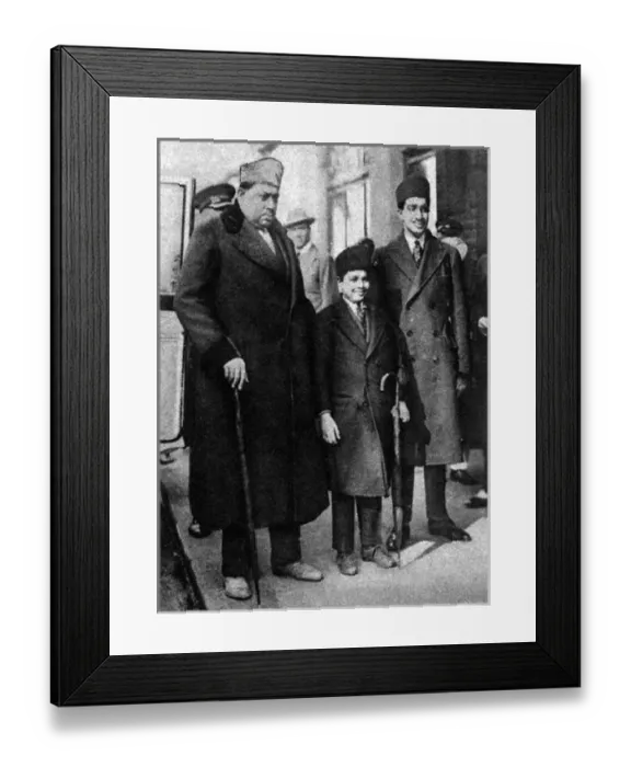 Framed Print : Maharajah of Burdwan, delegate at the Imperial Conference Framed Print : Maharajah of Burdwan, delegate at the Imperial Conference