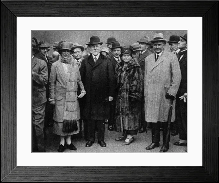 Framed Print : Sir Neville Howse, delegate at the Imperial Conference Framed Print : Sir Neville Howse, delegate at the Imperial Conference
