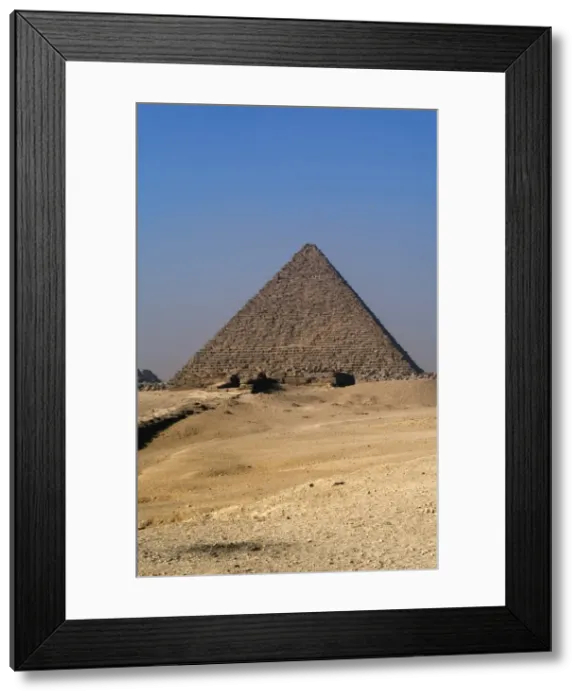 Framed Print : Egypt. The Great Pyramid of Giza called the Pyramid of Menka Framed Print : Egypt. The Great Pyramid of Giza called the Pyramid of Menka