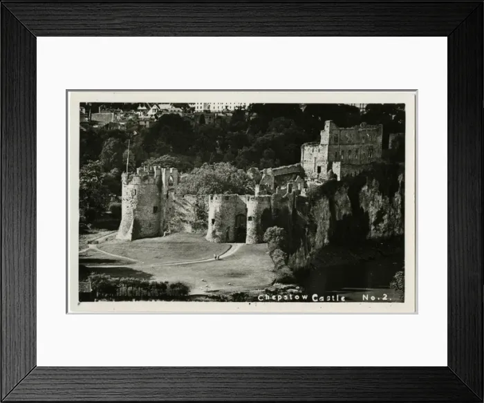 Framed Print : The wonderful ruin of Chepstow Castle, Wales Framed Print : The wonderful ruin of Chepstow Castle, Wales