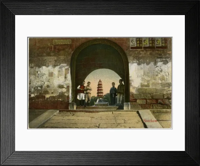 Framed Print : Hangzhou Temple (Hangchow), China Framed Print : Hangzhou Temple (Hangchow), China