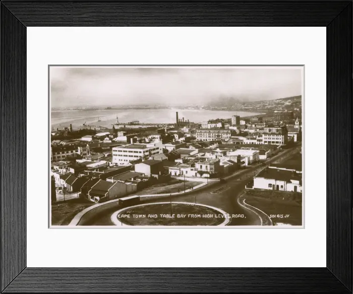 Framed Print : Cape Town and Table Bay, South Africa Framed Print : Cape Town and Table Bay, South Africa