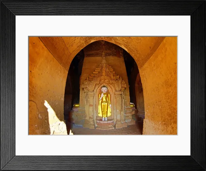 Framed Print : Buddha statue in Shwe Leik Too Pagoda in Bagan, Myanmar Framed Print : Buddha statue in Shwe Leik Too Pagoda in Bagan, Myanmar